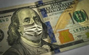 Доллар подешевел почти на 27 копеек