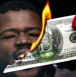 Эксперт по фондовому рынку Бабин назвал лучшую валюту для сбережений в ближайший год