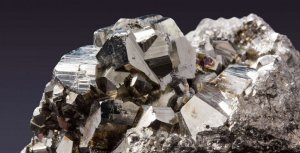 Распродажа российских драгоценных металлов станет неограниченной