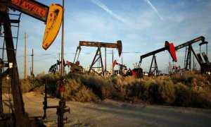 [«Идол повержен»] Полное истощение. Сланцевики США пробурили скважины до дыр, инвесторы уже не верят в отрасль, а сами игроки признают: это рынок «без мозгов»