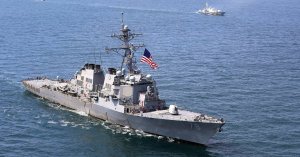 Американский эсминец Ross подвергся налёту «невидимой» российской авиации в Чёрном море