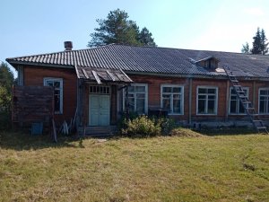 Народный фронт призывает власти построить новую школу вместо опасного барака в поселке Студенец в Коми