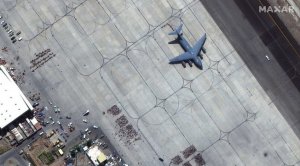 США, Великобритания, Австралия, Италия получили информацию о возможной подготовке терактов в аэропорту Кабула