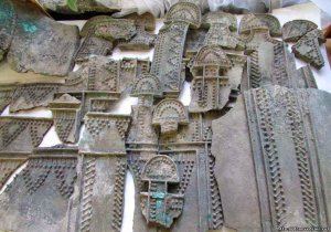 Фрагменты котла гуннского времени