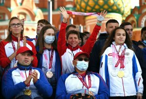 Сильный дух - сильный человек! Церемония чествования российских паралимпийцев состоялась в Москве