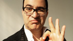 "Плевать я хотел": Мартиросян высказался о ситуации с комиком Мирзализаде     (Гарик Мартиросян резко высказался о солидарности с комиками из-за ситуации с Мирзализаде)