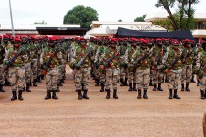 Эффективная работа: Российские инструкторы тренировали солдат ЦАР