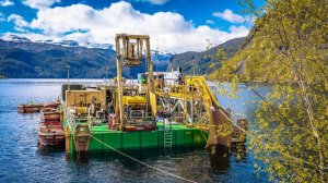 Энергетический кризис в Британии решат с помощью самого длинного в мире подводного электрокабеля (около 724 километров) North Sea Link (NSL) для передачи экологически чистой энергии из Норвегии