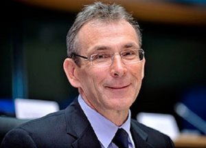 Пятничное: Сказ о том, как агент Пиебалгс Европу На*балгс