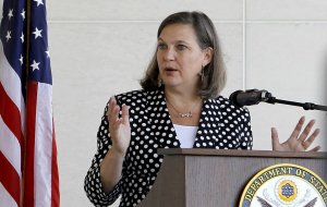 Замгоссекретаря США по политическим делам отправится в Москву 11 октября. Виктория Нуланд встретится с российскими должностными лицами и обсудит несколько региональных и глобальных вопросов