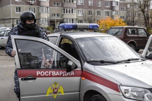 В Агрызе сотрудники Росгвардии задержали подозреваемого в краже автомобильных колес