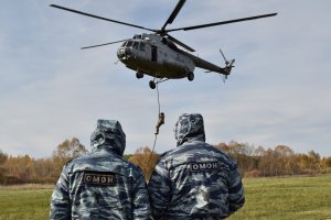 В Татарстане прошли занятия по десантированию ОМОН Росгвардии