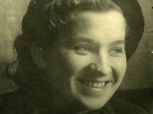 100 лет назад, родилась легендарная советская разведчица, Герой Советского Союза Надежда Троян  (Раскрыты засекреченные детали допроса советской разведчицы, ставшей личным врагом Гитлера)