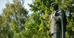 В Вильнюсе определились со сроками сноса памятника классику литовской литературы за советское прошлое