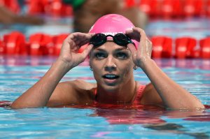 Российские пловцы завоевали четыре золотые медали на этапе Кубка мира в Казани