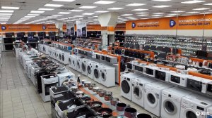 Экономист посоветовал запастись товарами к Новому году