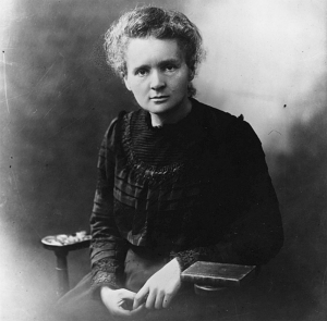 Театр имени Ленсовета готовит премьеру спектакля о жизни Марии Склодовской-Кюри