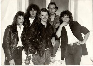 Итальянские блогеры захотели снять шляпу перед авторами культовой песни «Трава у дома»