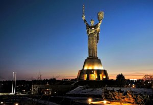 На Украине захотели поменять пол скульптуре "Родина-мать"