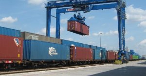 «Шелковый путь уходит»: в Польше бизнес рискует лишиться прибыли из-за кризиса на границе