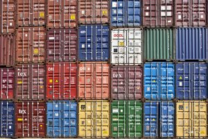 Оборот торговли России с ЕС в январе-октябре вырос на 44%