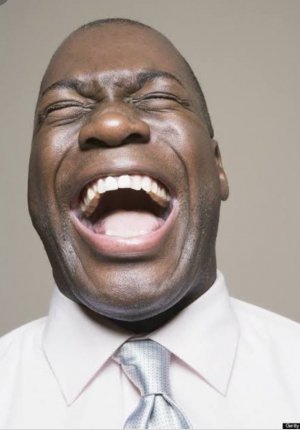 Судья в США оскорбила темнокожего грабителя, проникшего в ее дом   (Правозащитники требуют ее отставки)