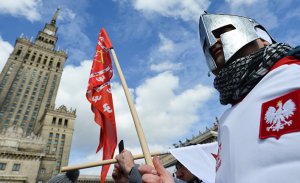 Пятничные поленья. Польша хочет занять место России и Германии