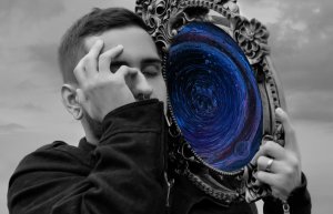 [Для axes]Люди-нарциссы: кто они такие и как с ними себя вести