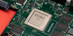 Правительство предложило производителям электроники Lenovo, HP и Acer в рамках эксперимента подготовиться к выпуску ноутбуков на отечественных процессорах