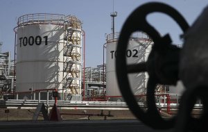 Цена российской нефти Urals впервые за семь лет превысила $93 за баррель