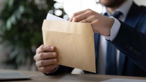 Граждане смогут направлять в Банк России информацию о теневых контролирующих лицах финансовых организаций.