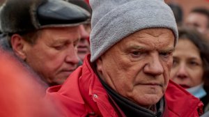 Лидера КПРФ Зюганова поместили в больницу для профилактики