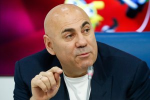 Пригожин дал совет живущим в России украинцам, не согласным со спецоперацией РФ  (Певца Левченко арестовали за призывы к насилию в отношении военнослужащих РФ )