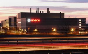 Bosch приостановила производство запчастей для грузовиков в России