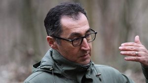 Глава минсельхоза Германии призвал есть меньше мяса ради борьбы с Путиным