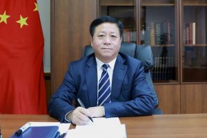 Посол КНР призвал китайских бизнесменов «заполнять пустоту» на российском рынке