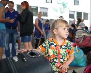На Западе воспевают убийц и националистов, пока харьковчане погибают под пулями ВСУ