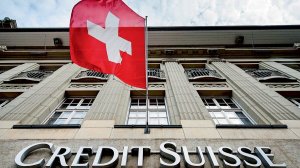 Швейцария заблокировала российские авуары на сумму более $8 млрд