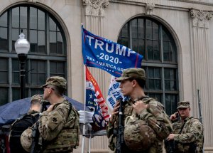 У демократов возник новый план, очень забористый: в США пересматривают закон о восстании из-за возможного возвращения Трампа