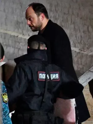 Оппозиционер Кара-Мурза арестован по делу о дискредитации российской армии