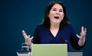 Бред Бербок: Мир на условиях России приведет к новой войне