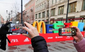 Глупый драп: Америка бьет тревогу — 162 крупные фирмы Запада не хотят из России уходить