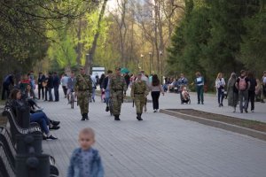 В Татарстане росгвардейцы выполнили задачи по обеспечению безопасности во время празднования 77-летия Великой Победы