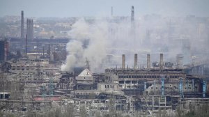 Десять украинских военных с комбината «Азовсталь» в Мариуполе сдались в плен силам Донецкой Народной Республики