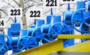 [Газовая блокада] Ультиматум Украины Европе: откройте двери или будете зимовать без газа. Из-за Киева в Старом свете хранилища заполнить не получится: Норвегия и США не спасут