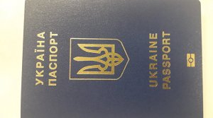 В Раде предлагают лишать гражданства украинцев, выехавших в Россию
