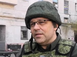 Посол Луганской народной республики в России Родион Мирошник сообщил, что в ЛНР и ДНР насчитывается около 8 тыс. украинских пленных: «Это очень много, и каждый день добавляются буквально сотни»