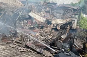 В Туапсе 14-летняя девочка спасла из пожара троих детей