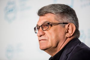 Режиссера Сокурова не выпустили из России в Финляндию