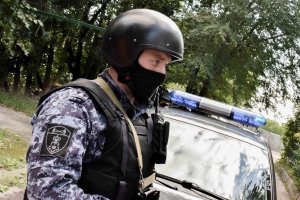В г. Нижнекамске сотрудники Росгвардии задержали мужчину, подозреваемого в хранении наркотических веществ